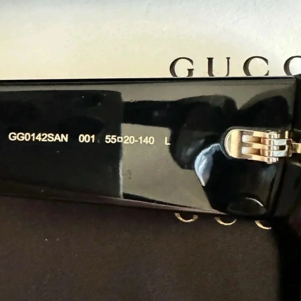 Authentic GUCCI GG sunglasses 😎 pre-owned - Picture 9 of 10